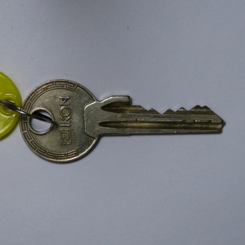 Altronix Lock+2 Keys E005 Brand New 